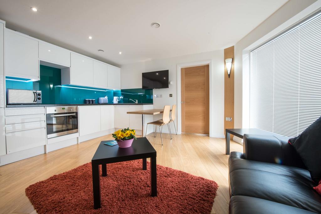 Zinn Apartments - City Centre アバディーン エクステリア 写真