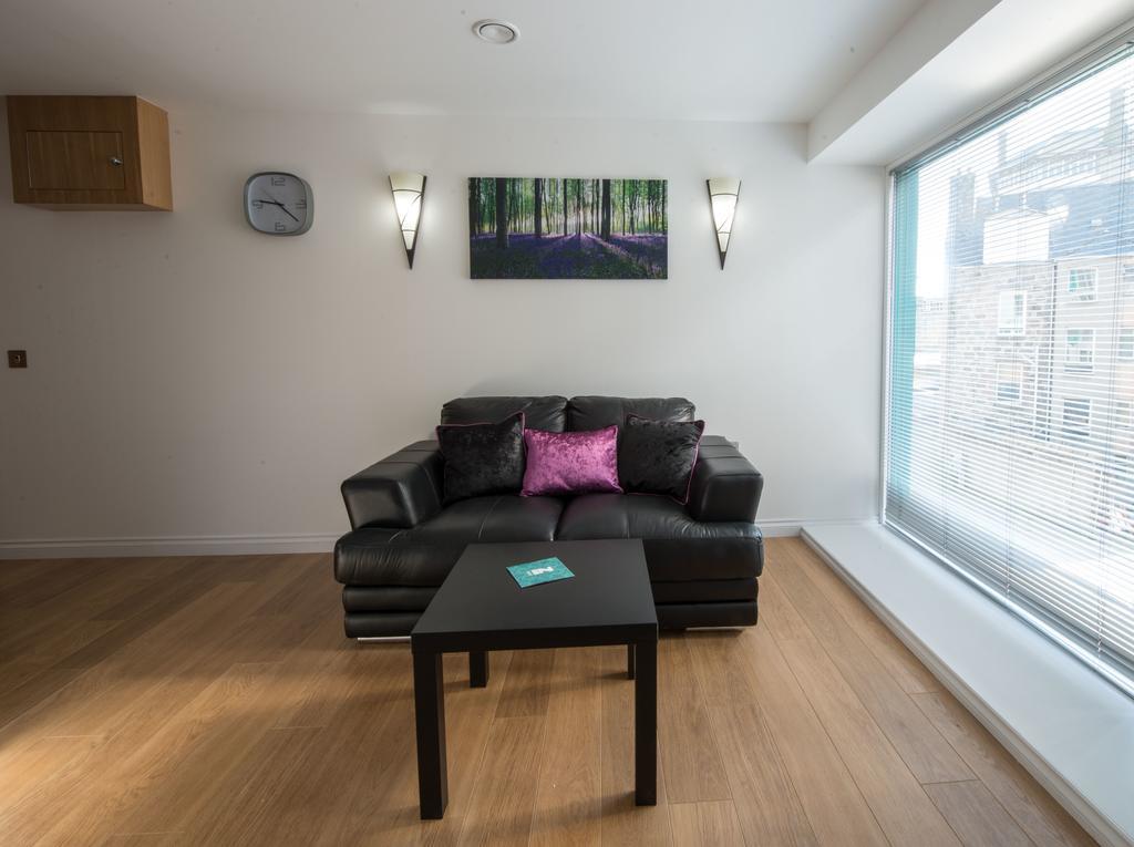 Zinn Apartments - City Centre アバディーン エクステリア 写真