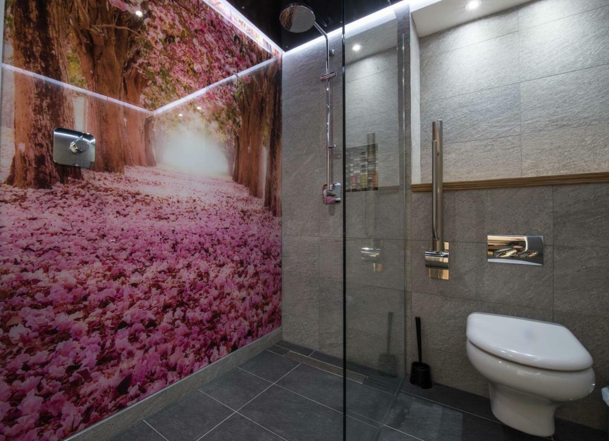 Zinn Apartments - City Centre アバディーン エクステリア 写真